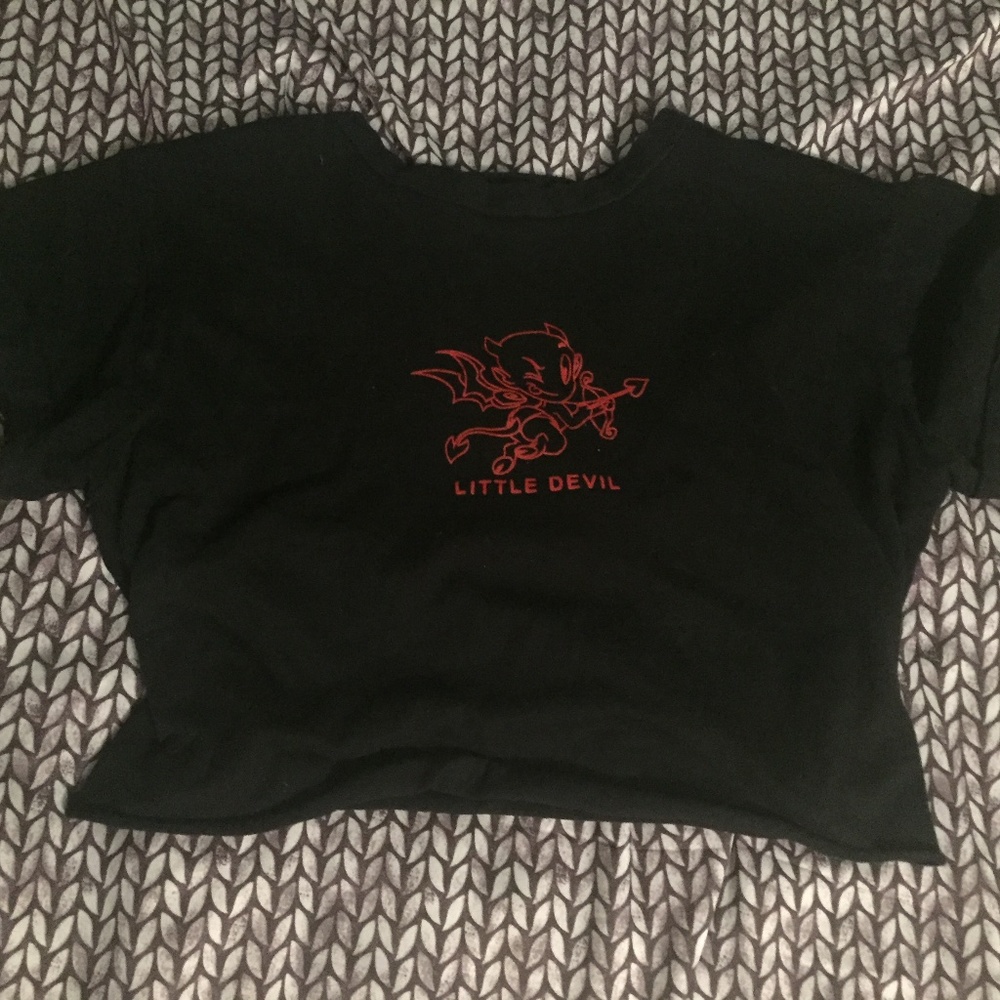 4 for 20$ Little Devil Crop Top